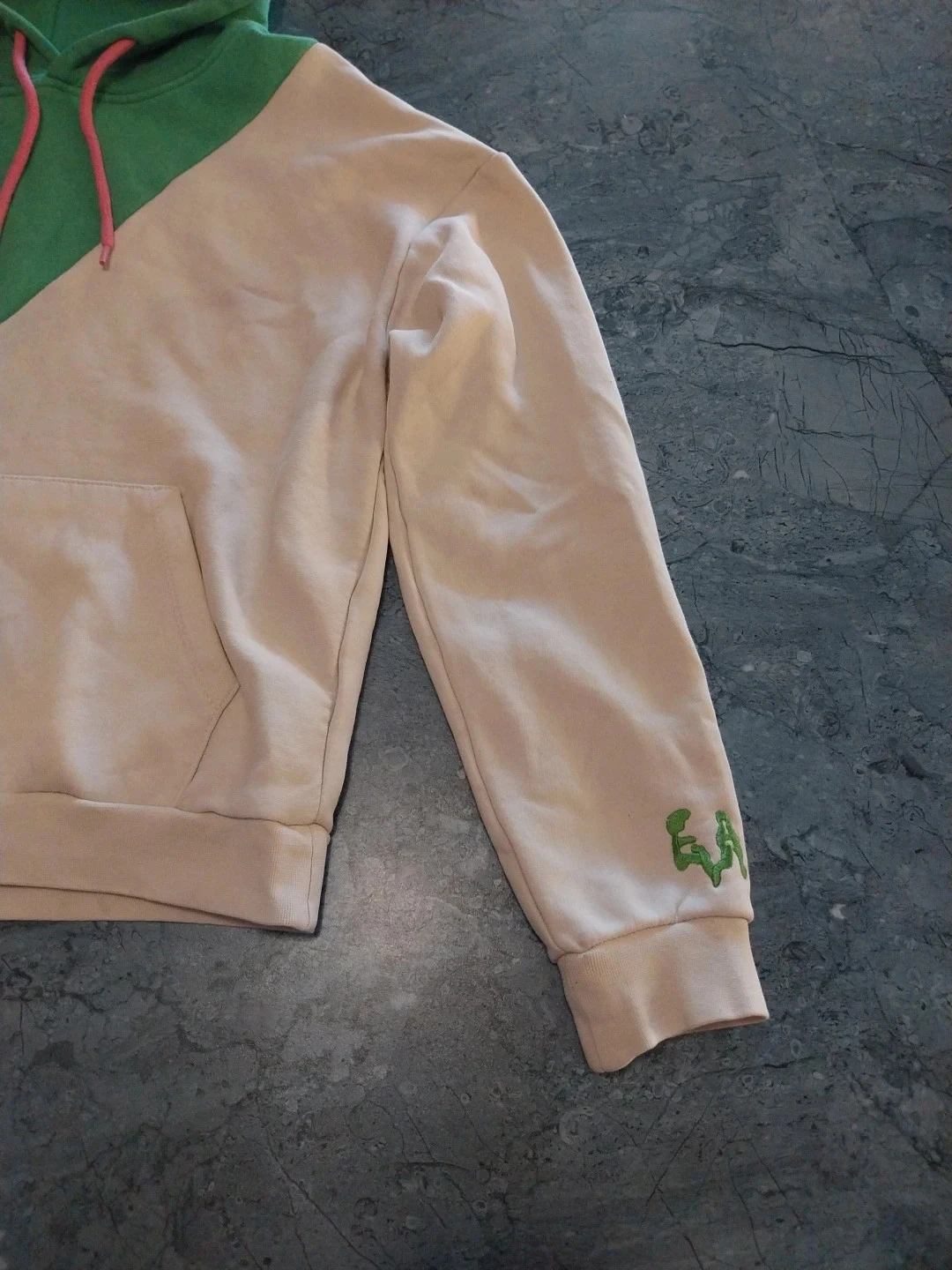 Sweatshirt com capuz T.S – photo 4